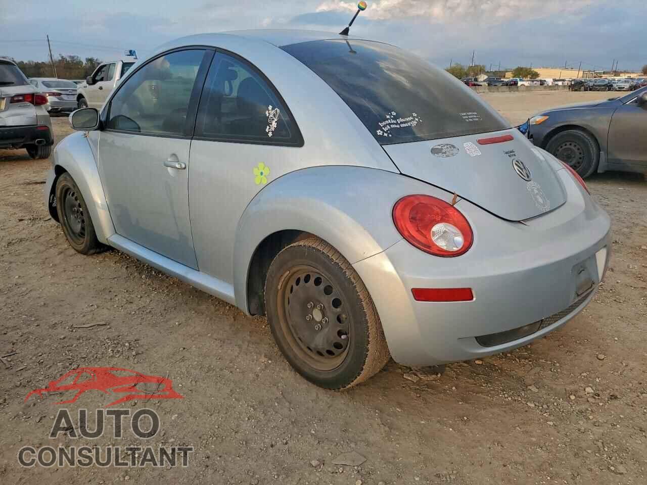 VOLKSWAGEN BEETLE 2010 - 3VWPG3AG7AM009331