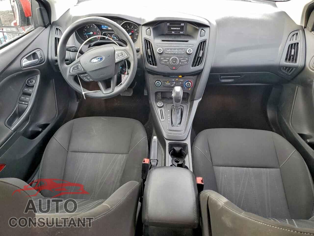 FORD FOCUS 2016 - 1FADP3F21GL207549