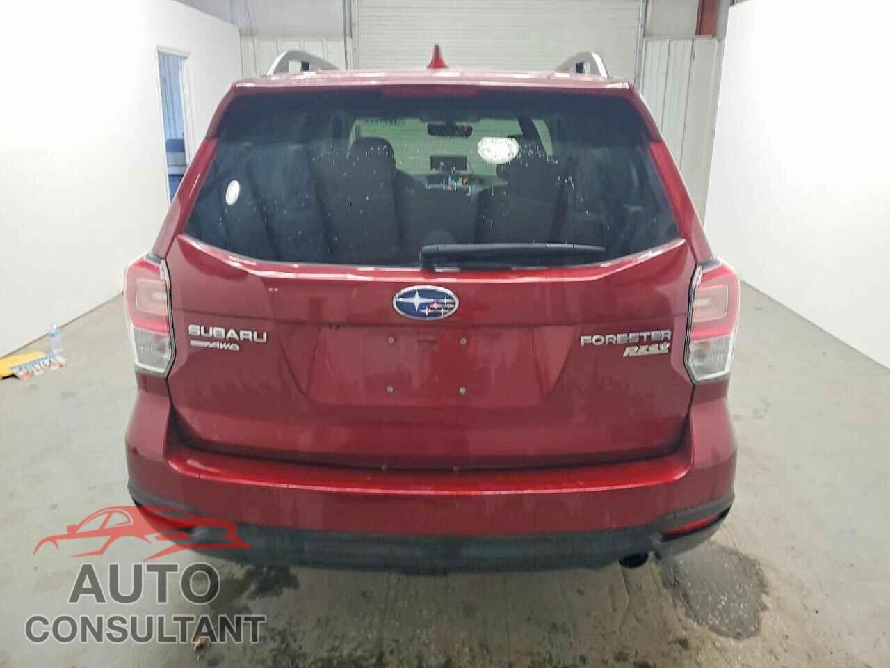 SUBARU FORESTER 2017 - JF2SJAJC7HH557331