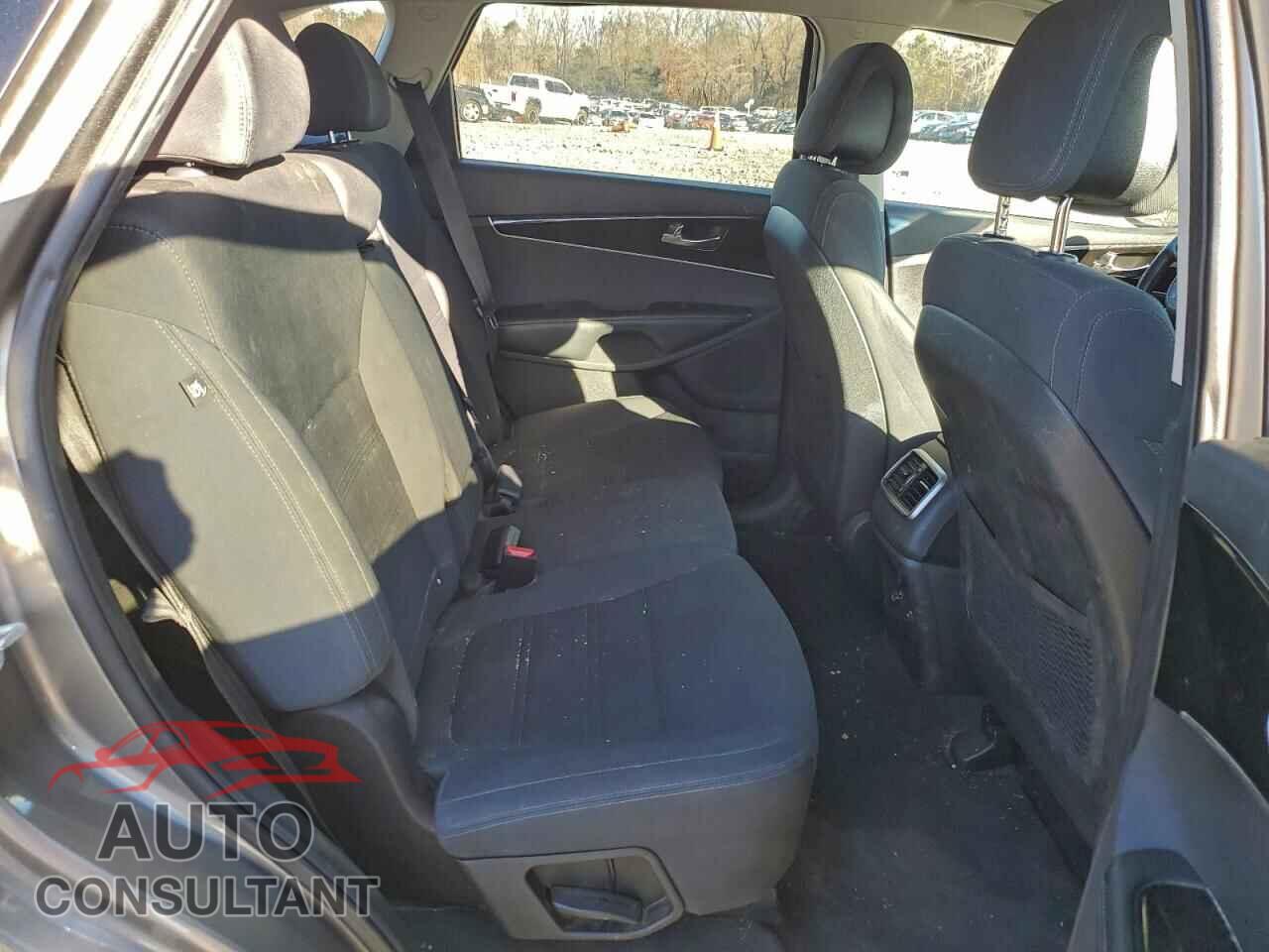 KIA SORENTO 2016 - 5XYPGDA54GG089362