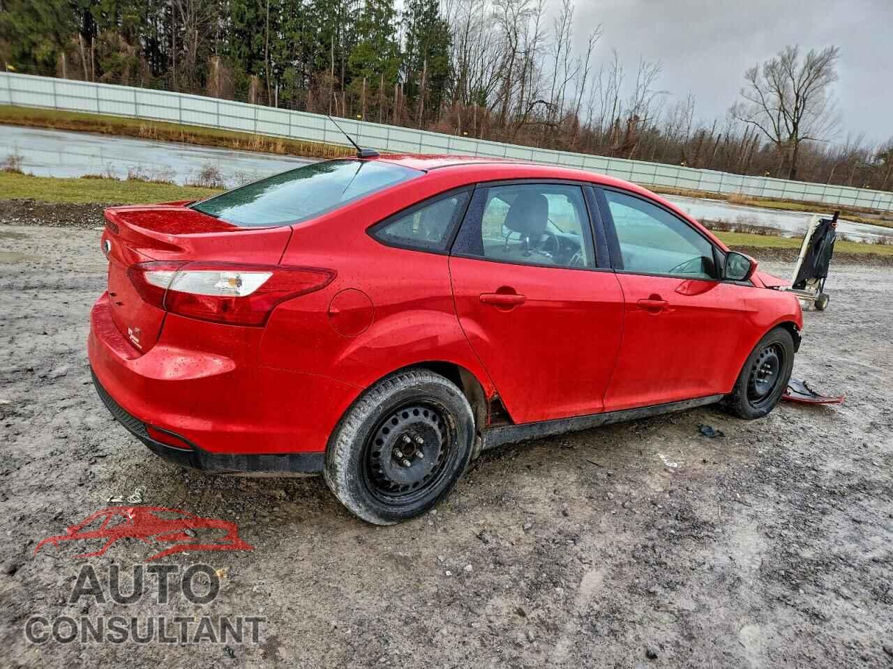 FORD FOCUS 2012 - 1FAHP3F24CL225880