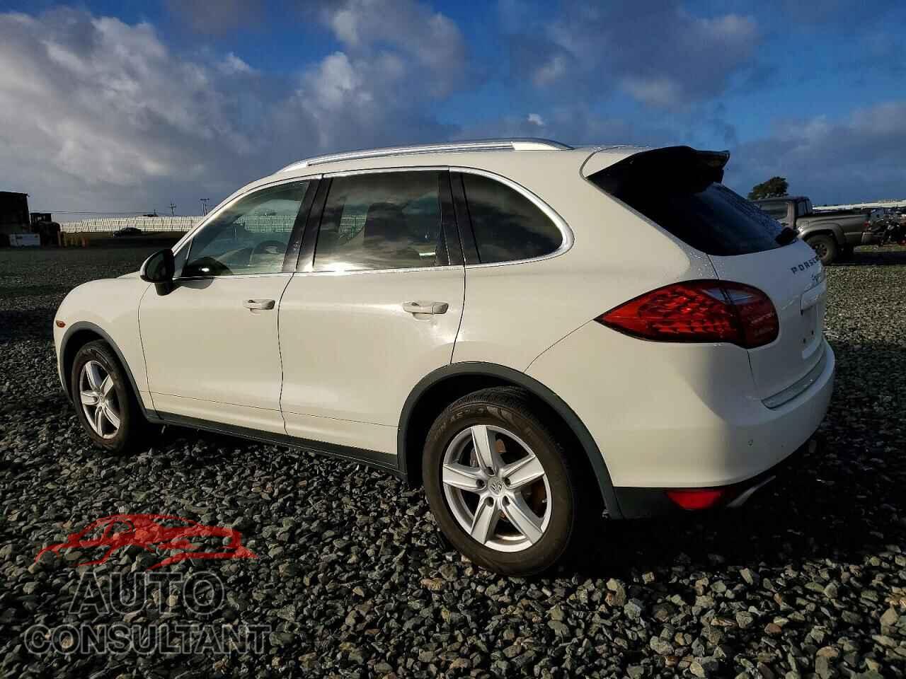 PORSCHE CAYENNE 2012 - WP1AA2A28CLA04764