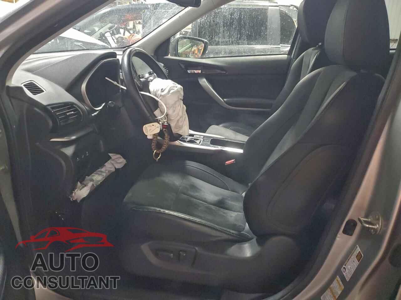 MITSUBISHI ECLIPSE 2023 - JA4ATWAA9PZ003565