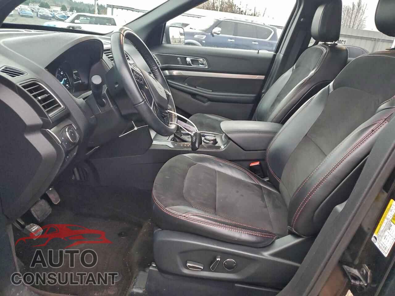 FORD EXPLORER 2018 - 1FM5K8D85JGB20542