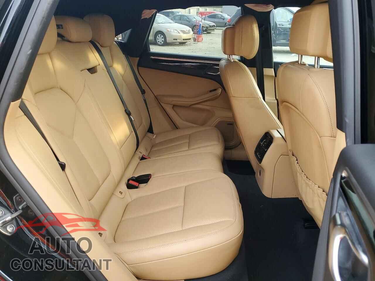 PORSCHE MACAN 2017 - WP1AA2A57HLB08373