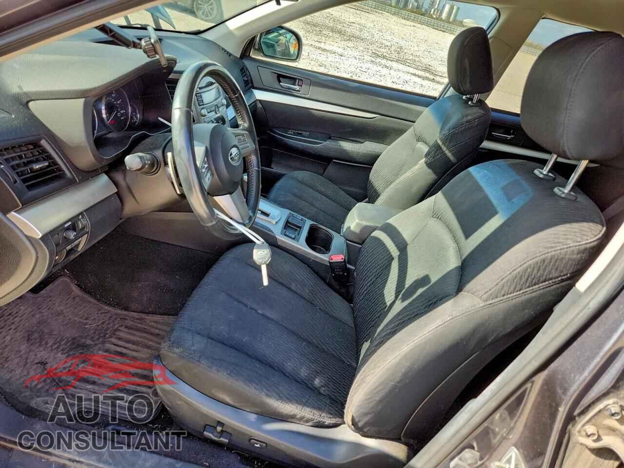 SUBARU OUTBACK 2011 - 4S4BRBCC5B3310223