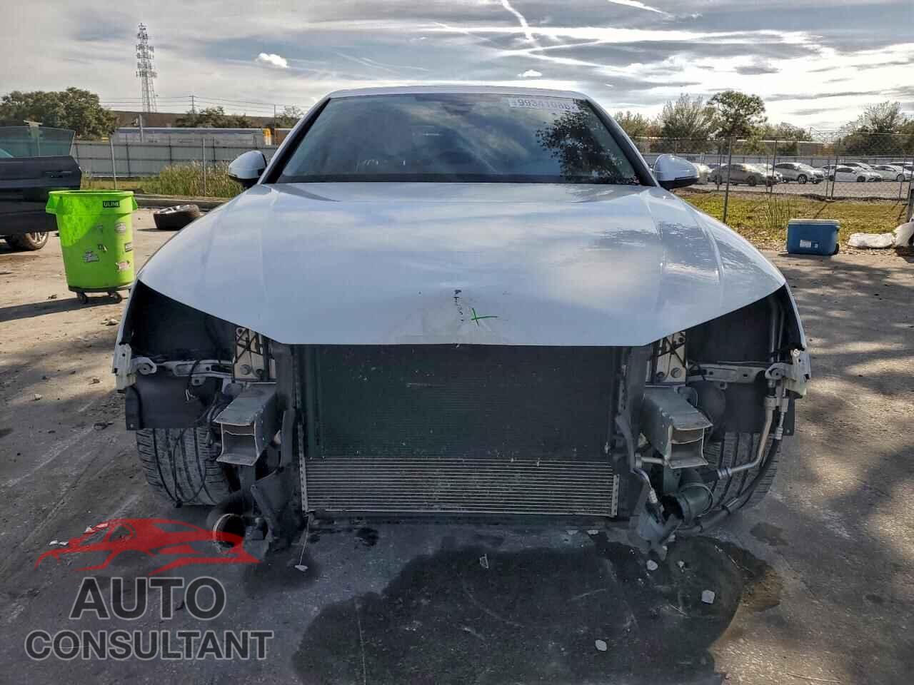 AUDI A4 2019 - WAUGMAF48KN001659