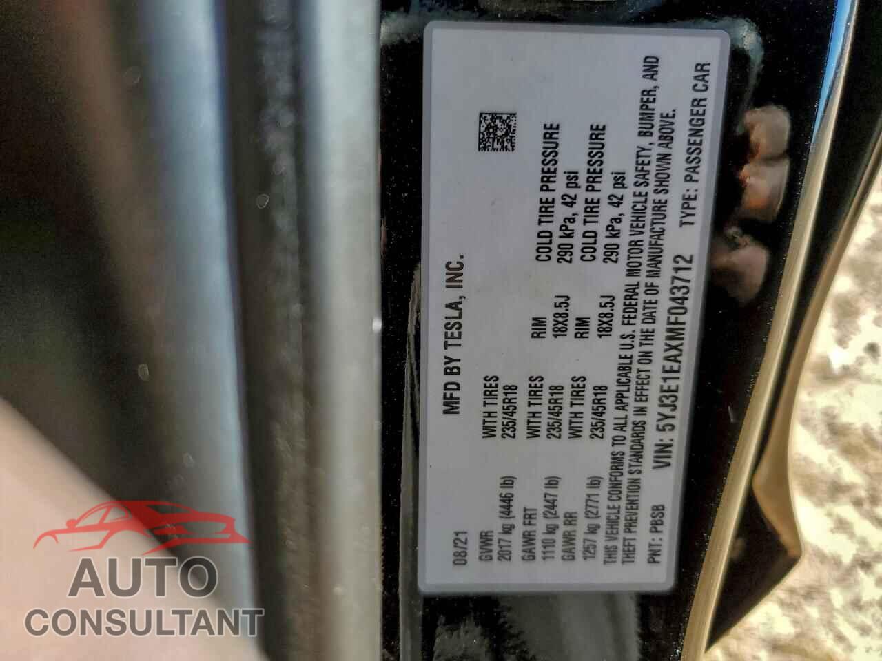 TESLA MODEL 3 2021 - 5YJ3E1EAXMF043712