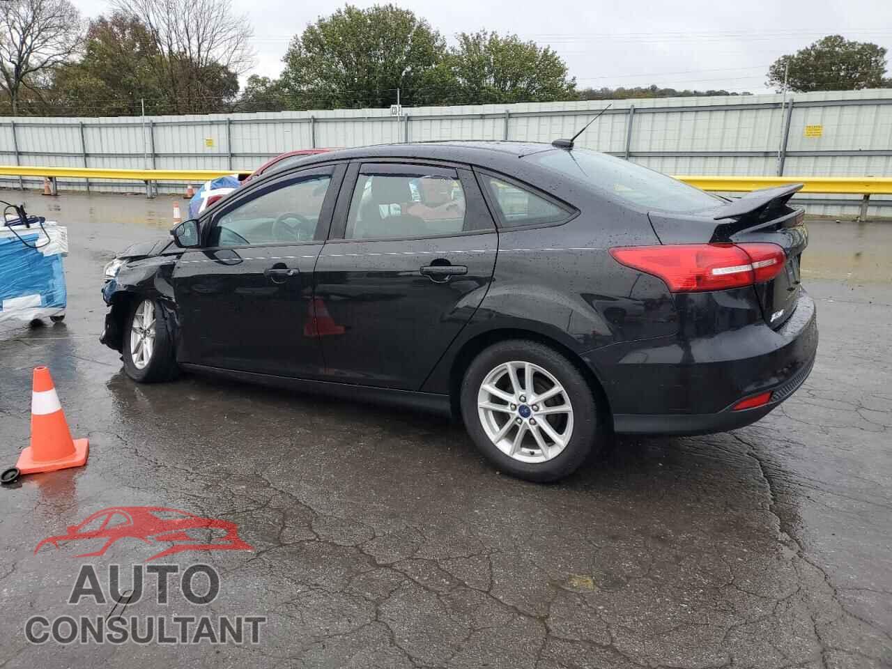 FORD FOCUS 2015 - 1FADP3F26FL217542
