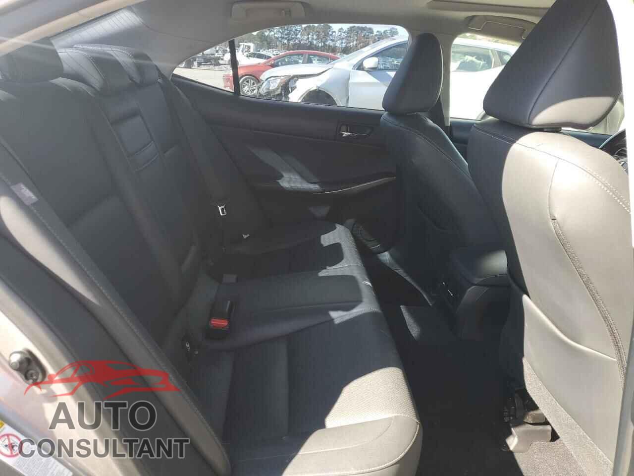 LEXUS IS 2016 - JTHBA1D26G5004380