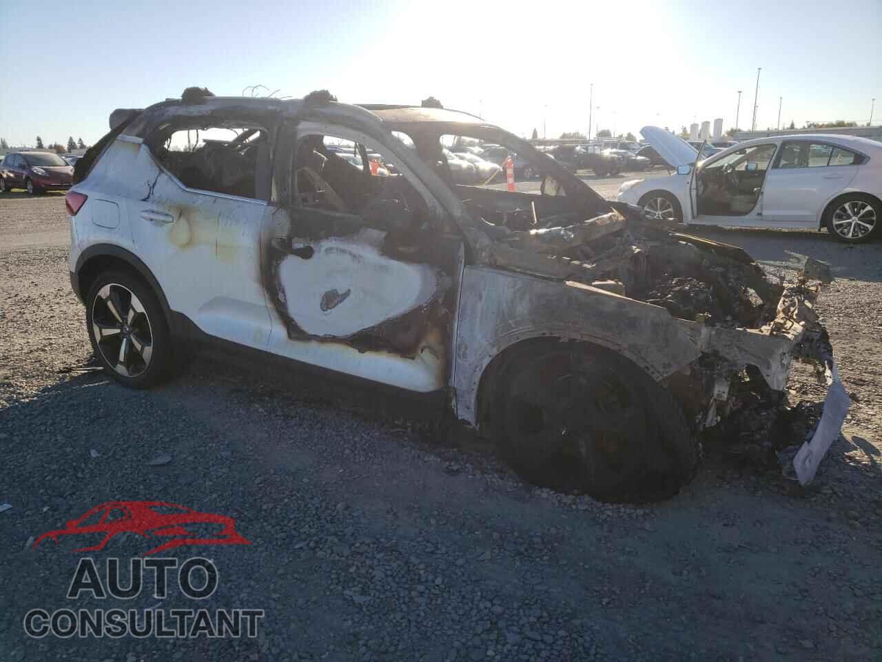 VOLVO XC40 2019 - YV4AC2HL8K2103239