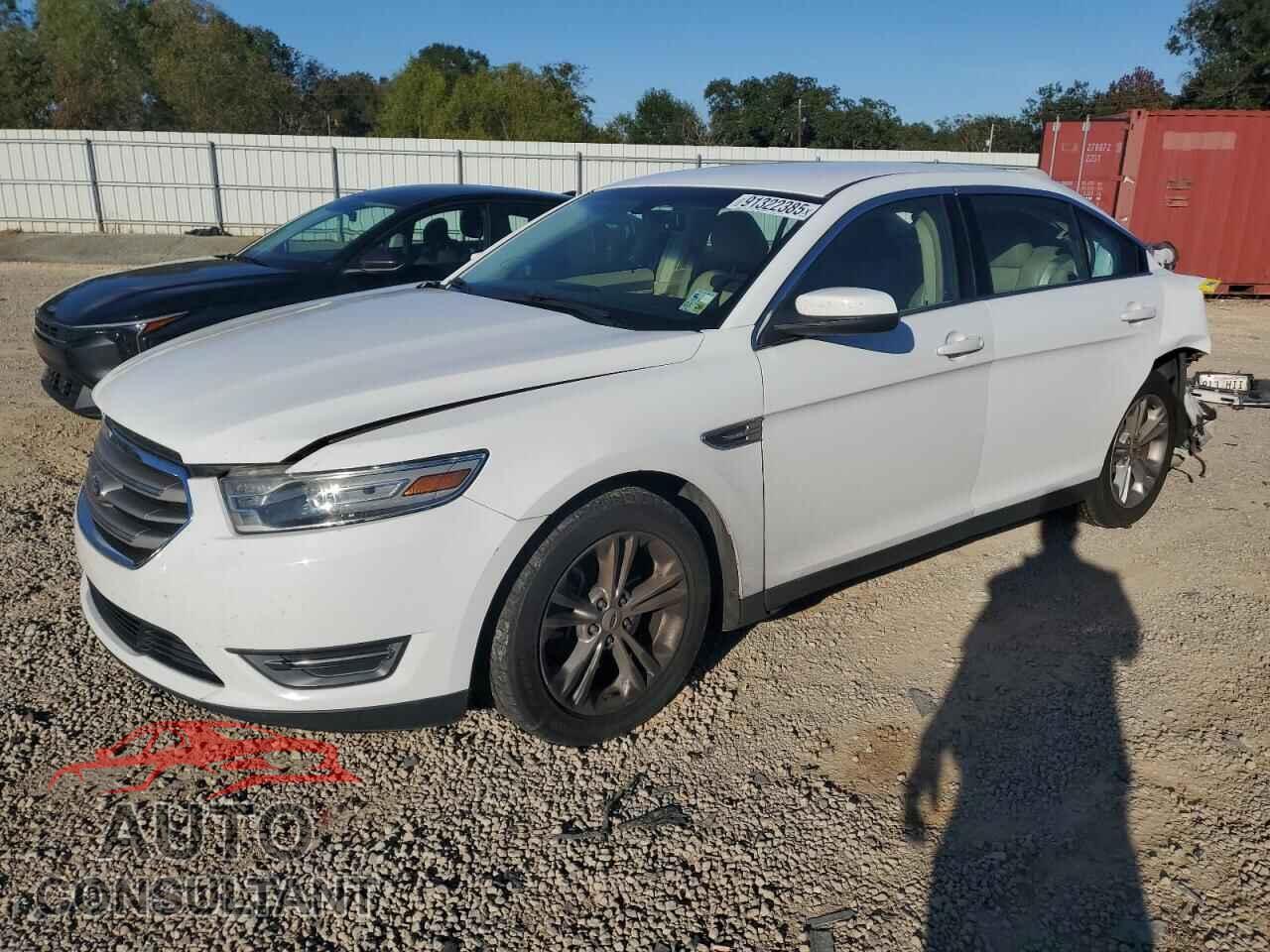 FORD TAURUS 2013 - 1FAHP2E81DG140764