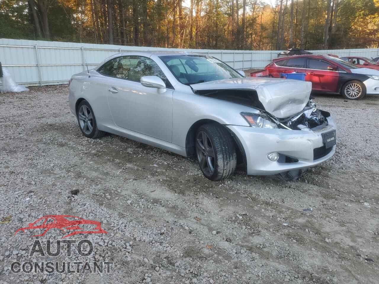 LEXUS IS 2012 - JTHFF2C23C2523733