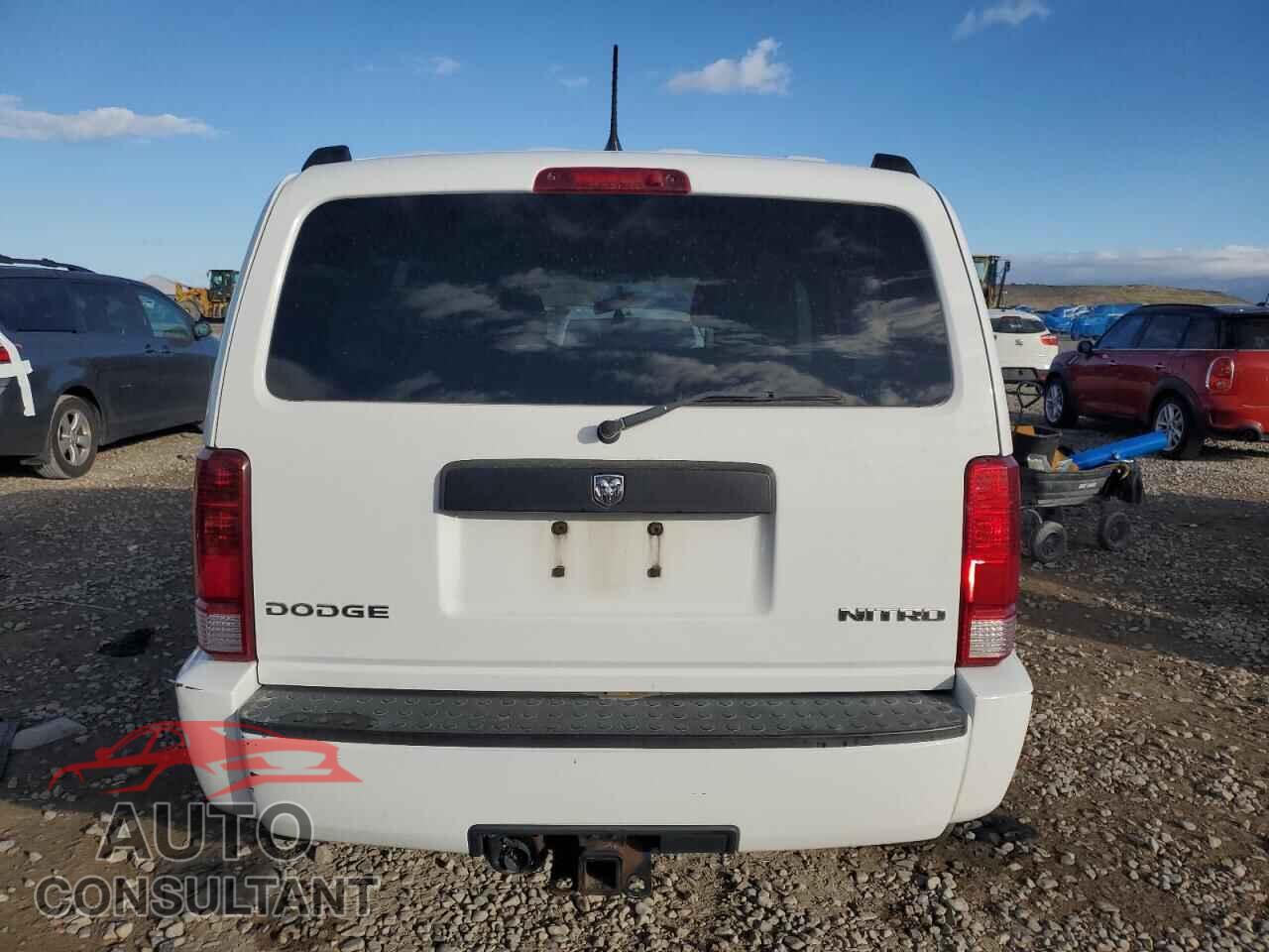DODGE NITRO 2011 - 1D4PU4GK9BW605820