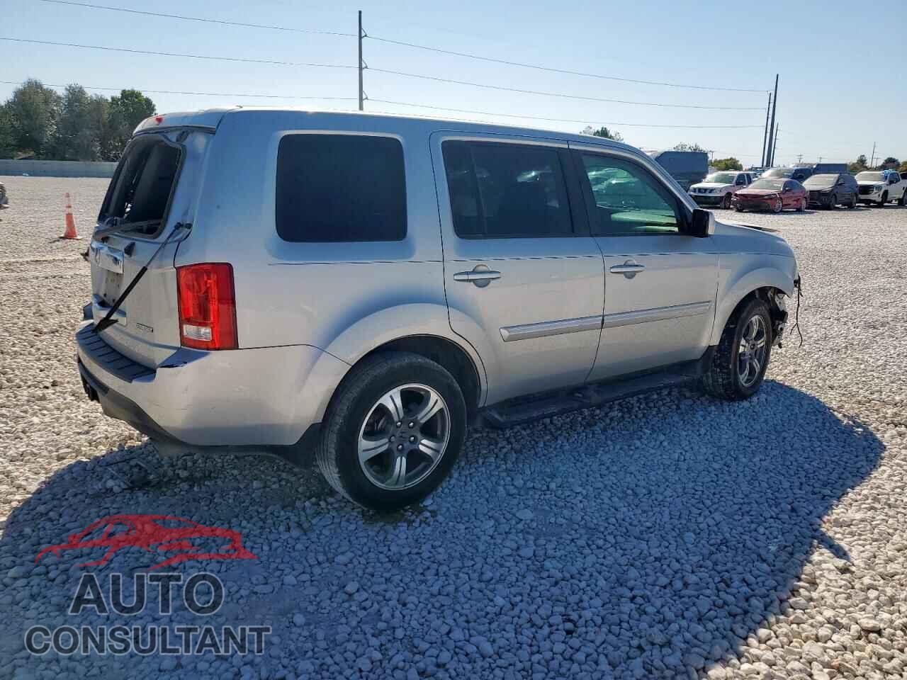 HONDA PILOT 2015 - 5FNYF3H36FB034360