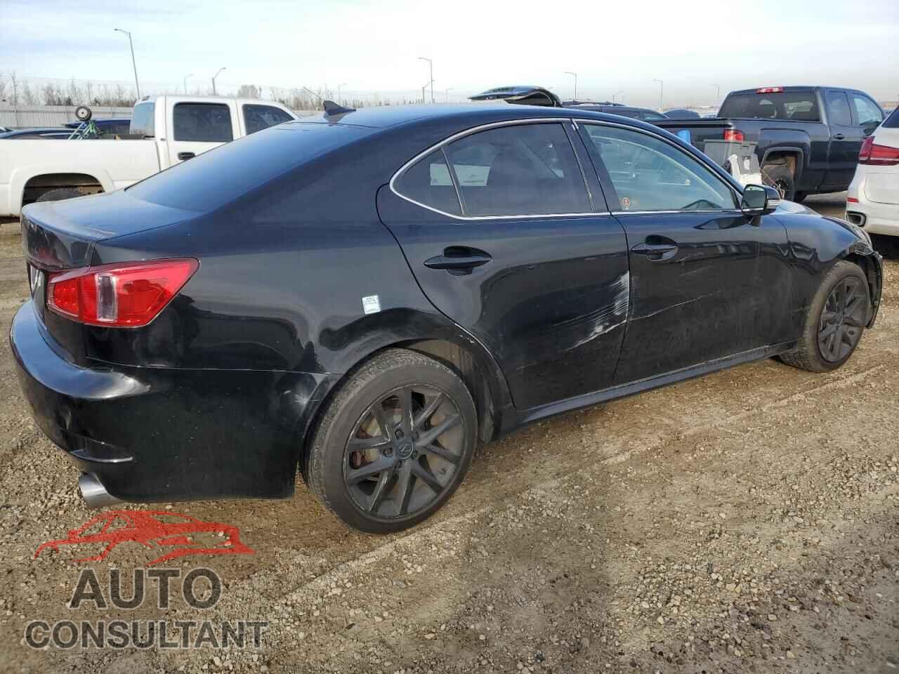 LEXUS IS 2011 - JTHCF5C23B5052524