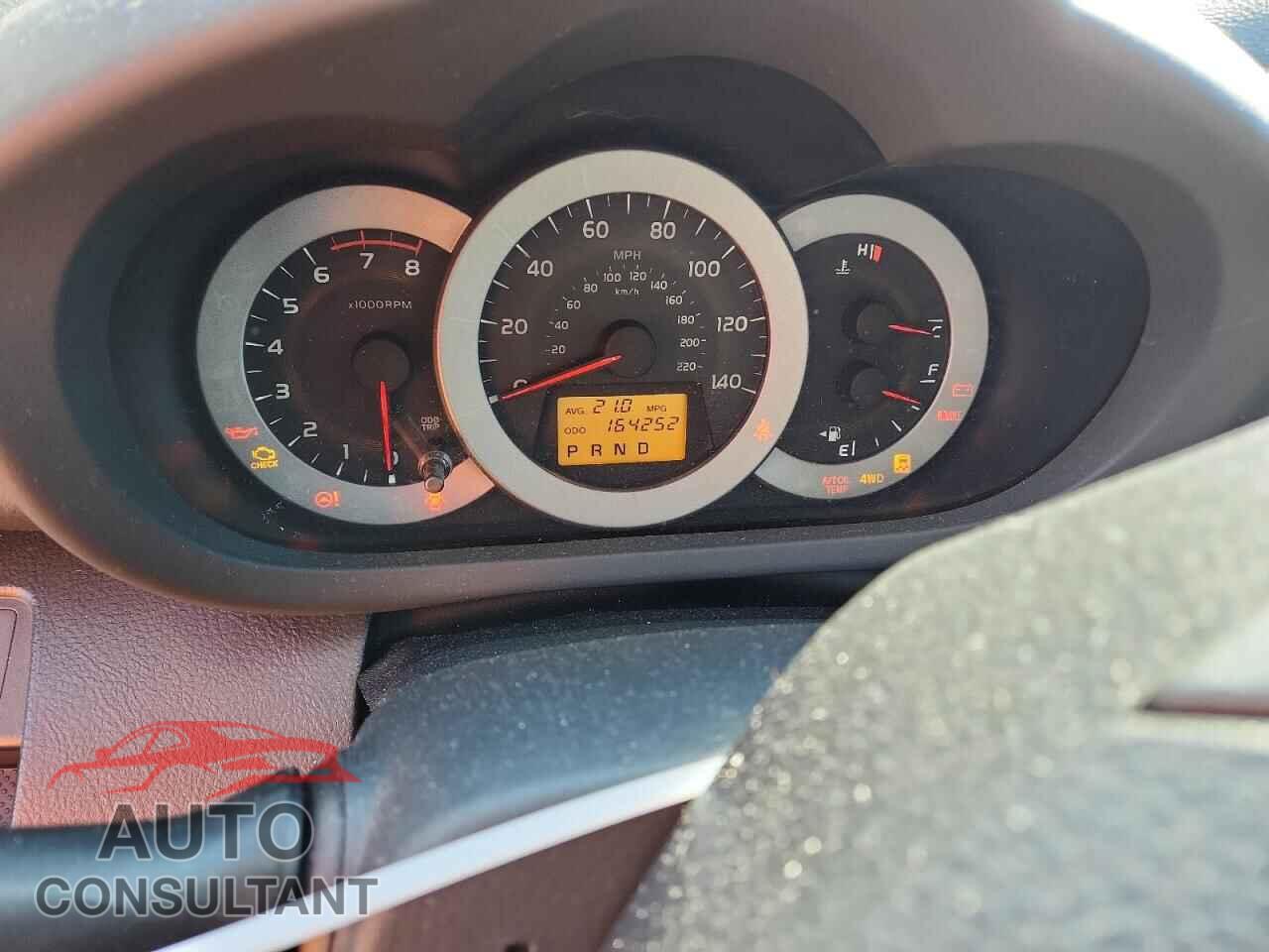 TOYOTA RAV4 2011 - 2T3RF4DV5BW135010