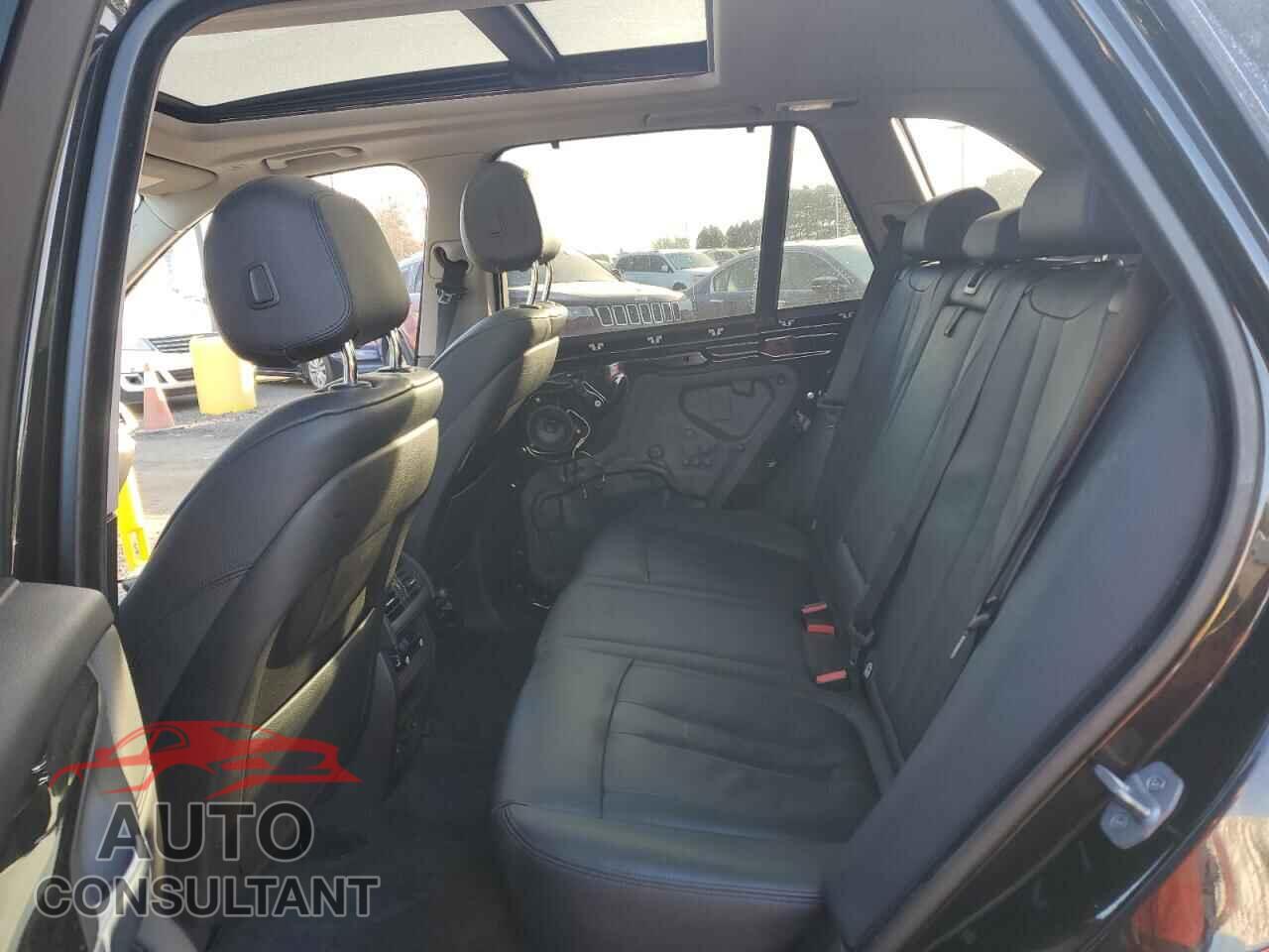 BMW X5 2014 - 5UXKR0C57E0H21379