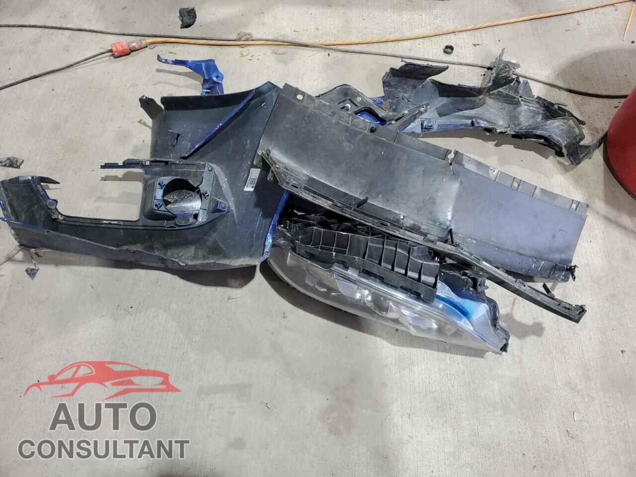 HONDA CIVIC 2017 - 2HGFC2F76HH557327