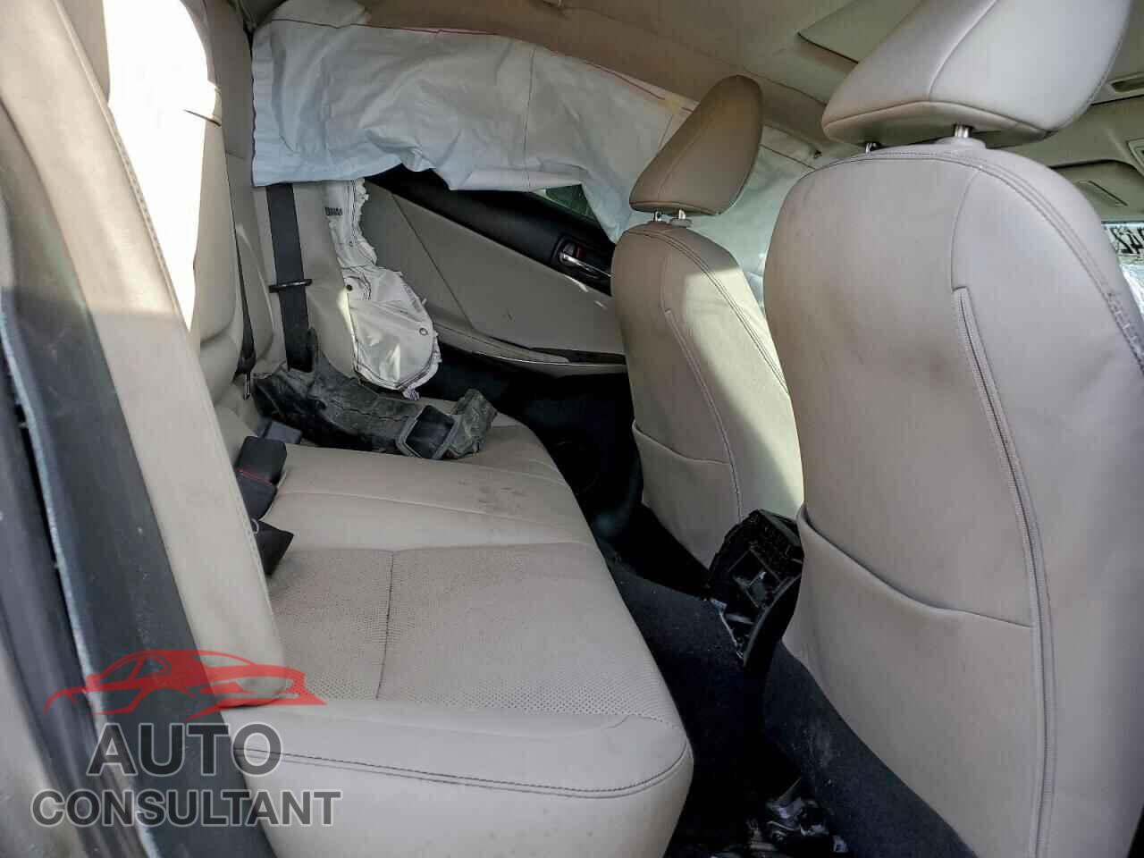 LEXUS IS 2014 - JTHBE1D22E5004071