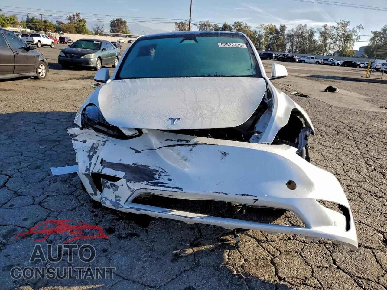 TESLA MODEL Y 2025 - 7SAYGDED5SF276022