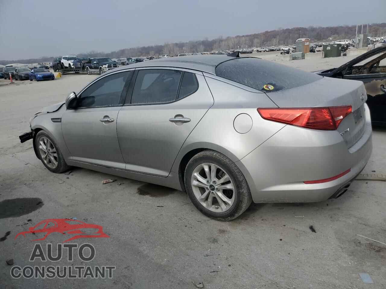 KIA OPTIMA 2011 - KNAGN4A79B5103181
