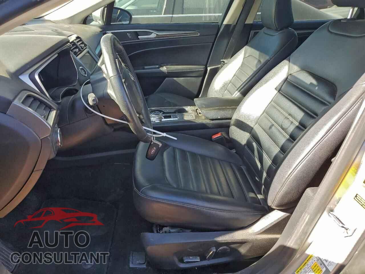 FORD FUSION 2020 - 3FA6P0CD2LR206841