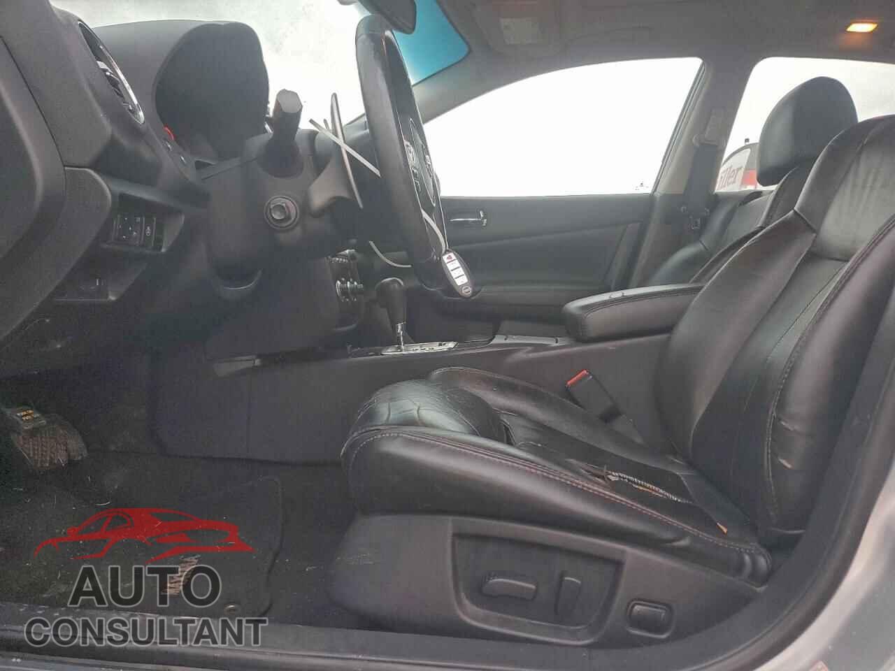 NISSAN MAXIMA 2011 - 1N4AA5AP6BC854590