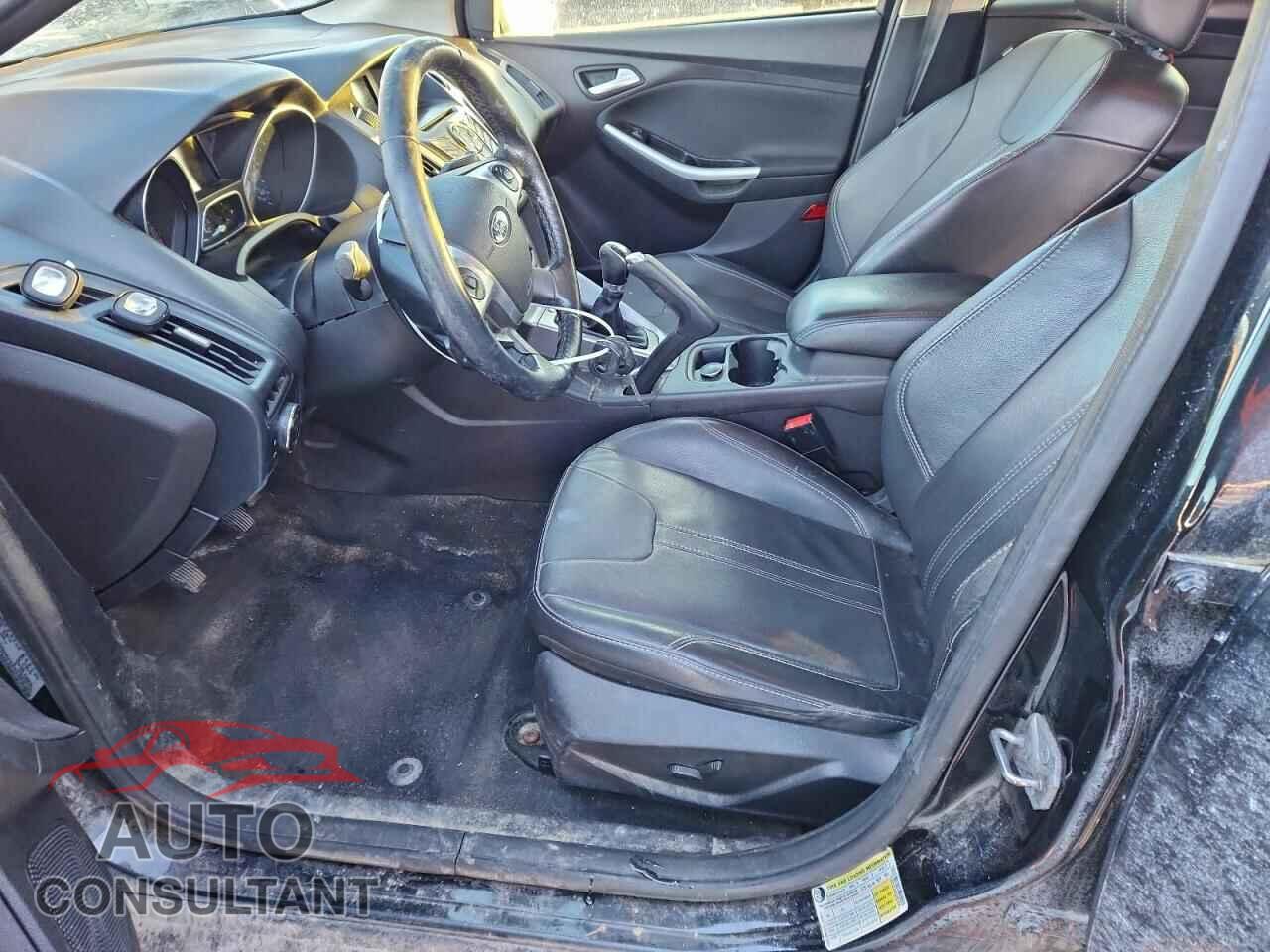 FORD FOCUS 2014 - 1FADP3F29EL201401