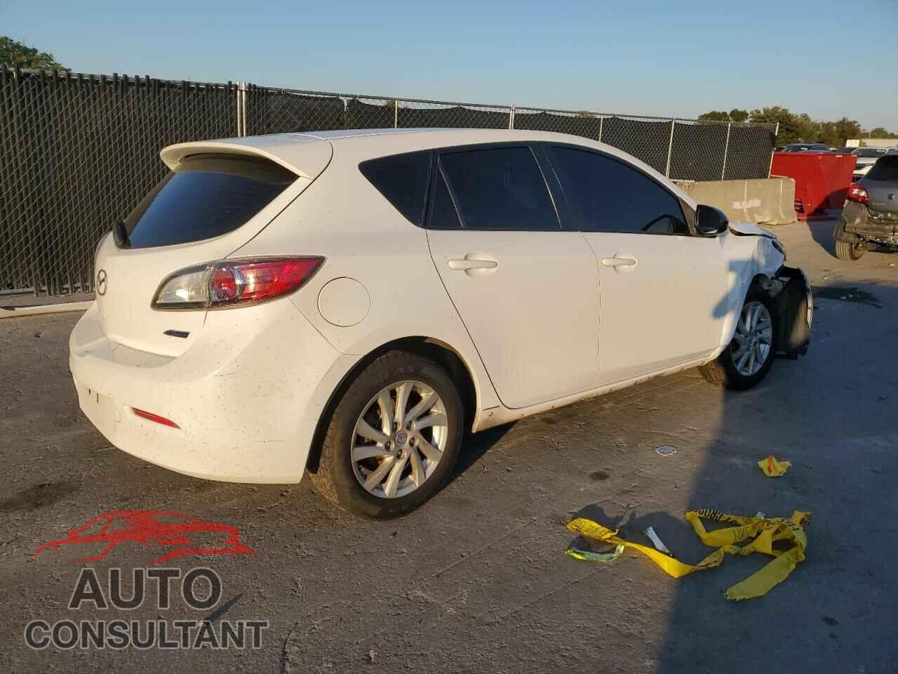 MAZDA 3 2012 - JM1BL1L72C1679511