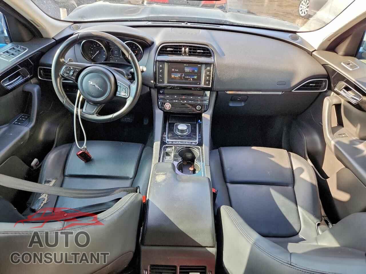 JAGUAR F-PACE 2017 - SADCJ2BV3HA099597