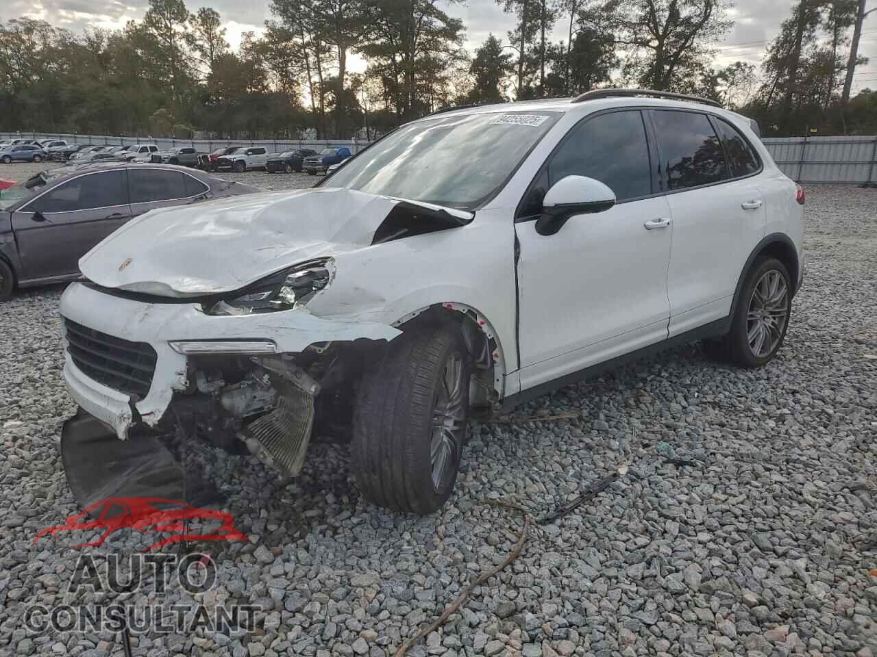 PORSCHE CAYENNE 2017 - WP1AB2A23HLA51205