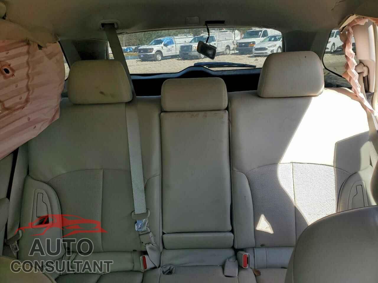 SUBARU OUTBACK 2014 - 4S4BRDMC4E2262069