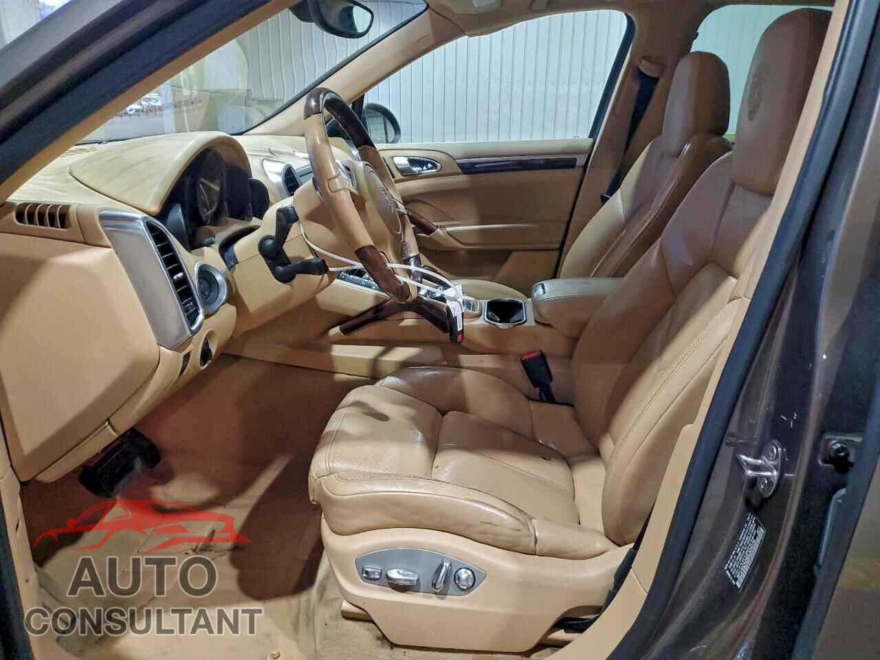 PORSCHE CAYENNE 2013 - WP1AA2A28DLA04104
