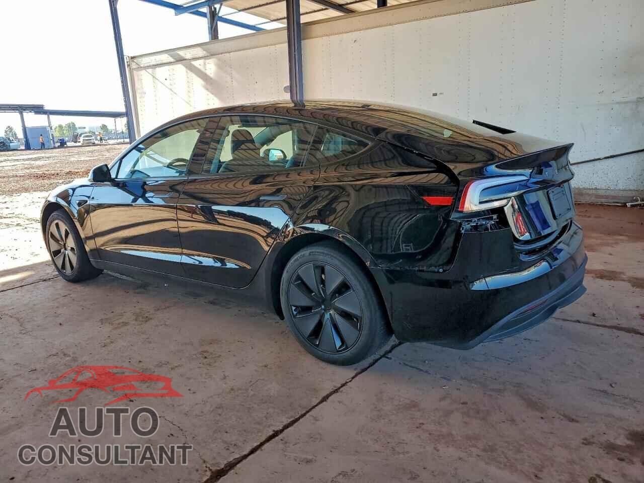 TESLA MODEL 3 2025 - 5YJ3E1EA1SF903302