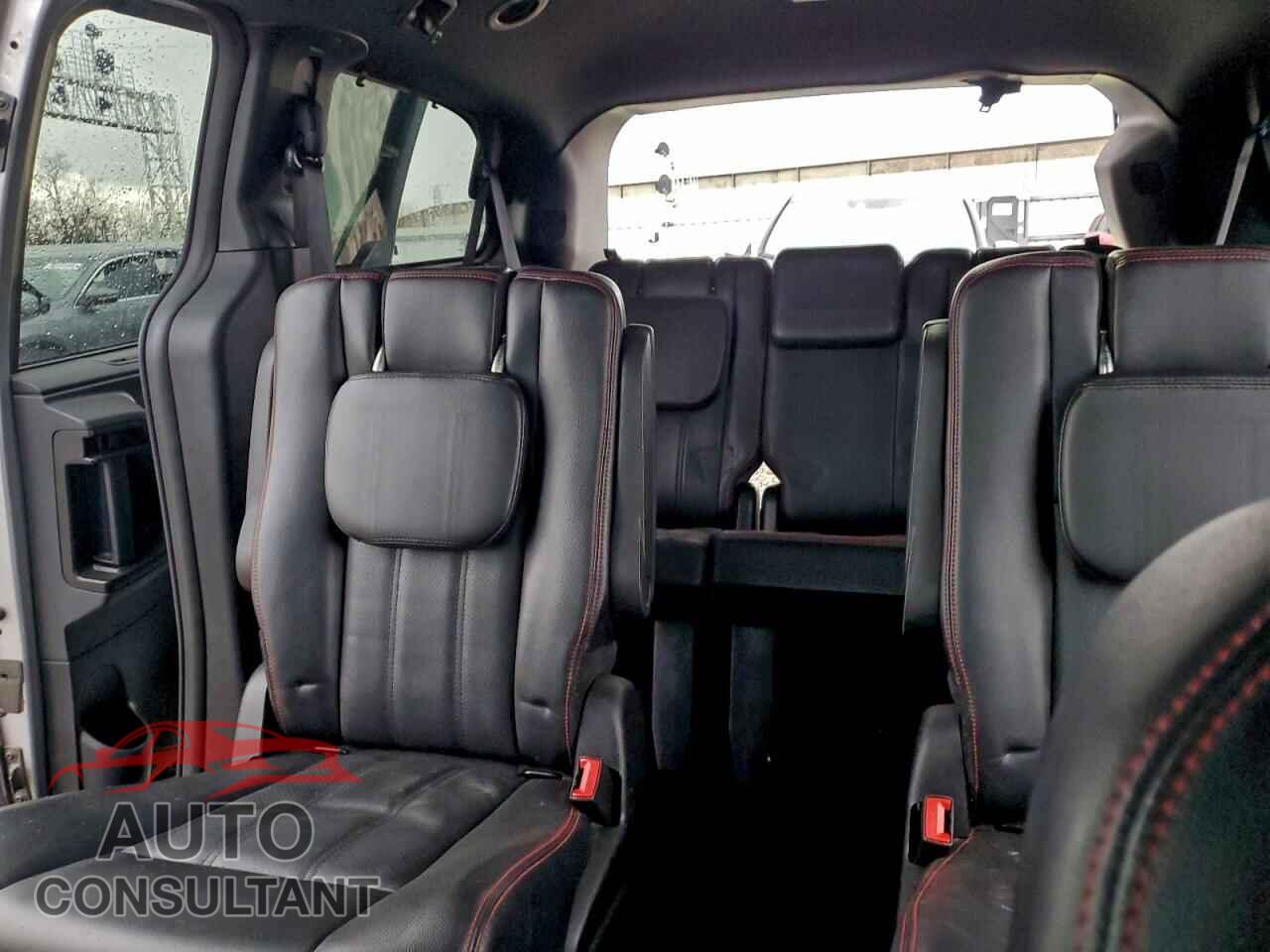 DODGE CARAVAN 2017 - 2C4RDGEG9HR694103
