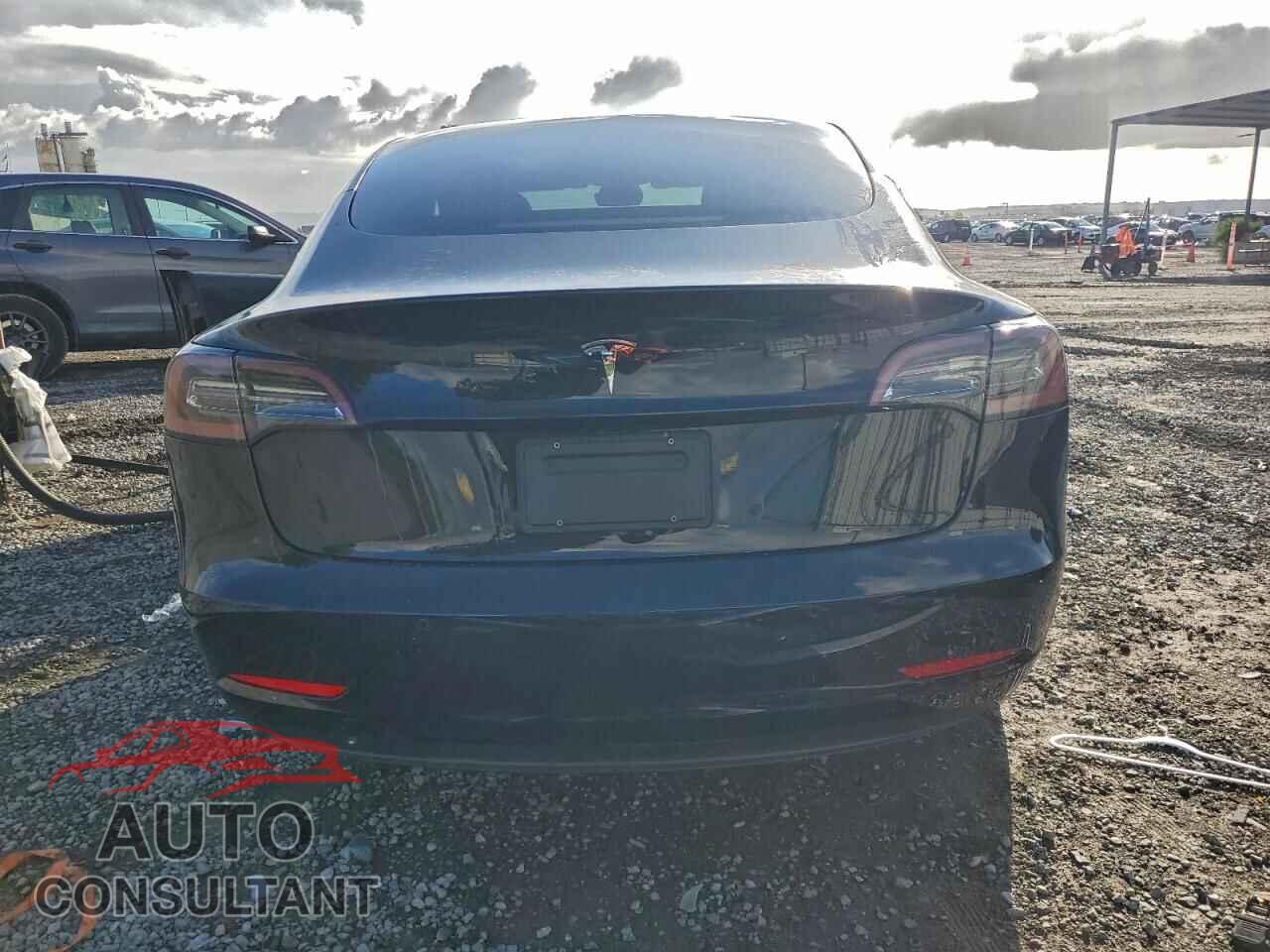 TESLA MODEL 3 2022 - 5YJ3E1EA3NF157262