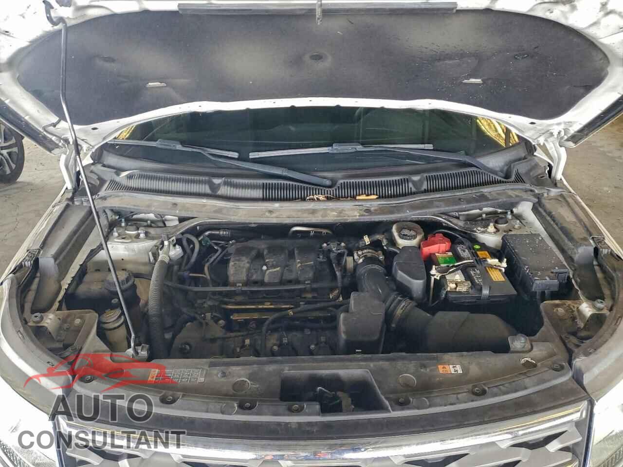 FORD EXPLORER 2018 - 1FM5K7D85JGA36263