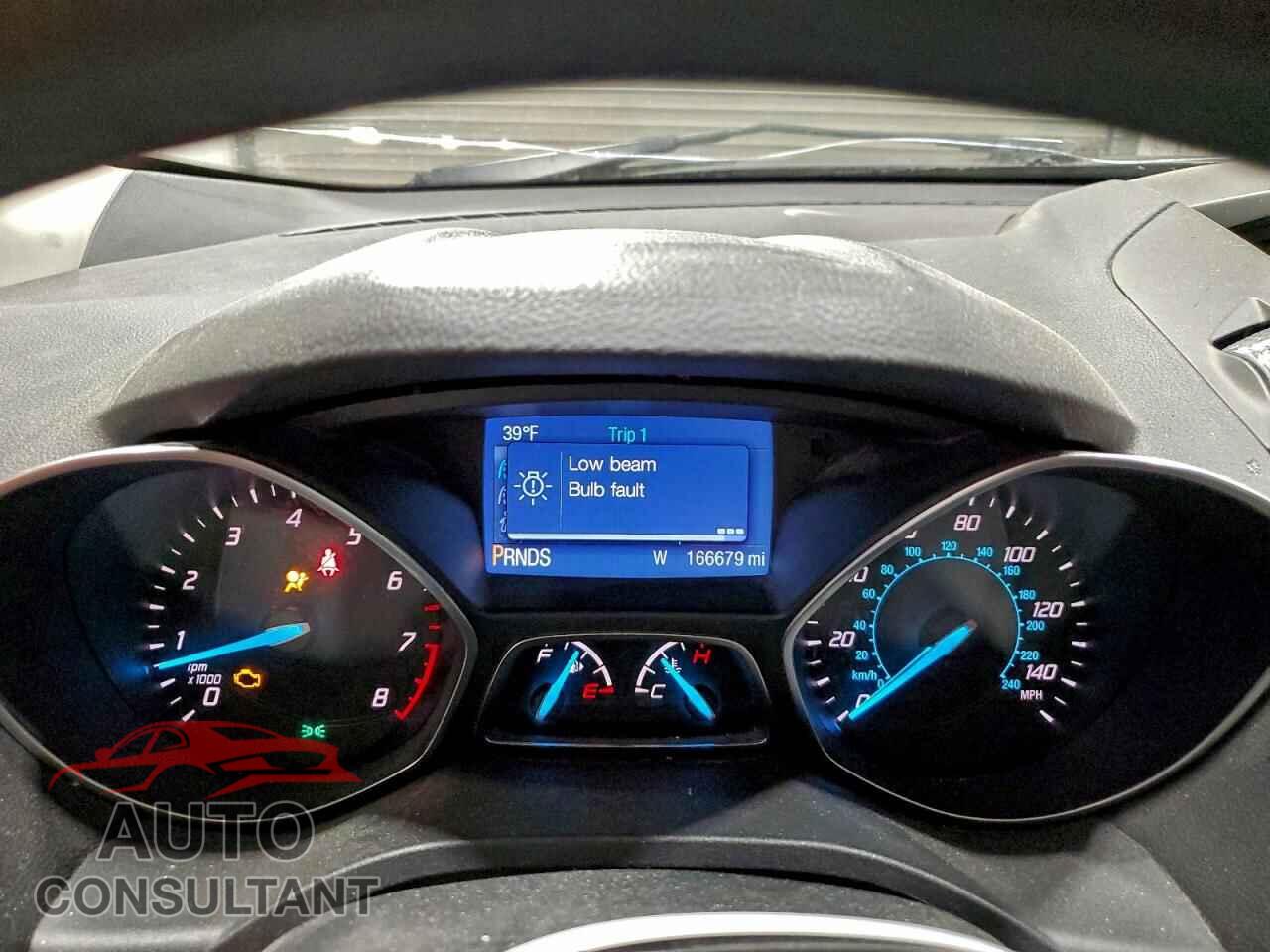 FORD ESCAPE 2015 - 1FMCU0G75FUB96308