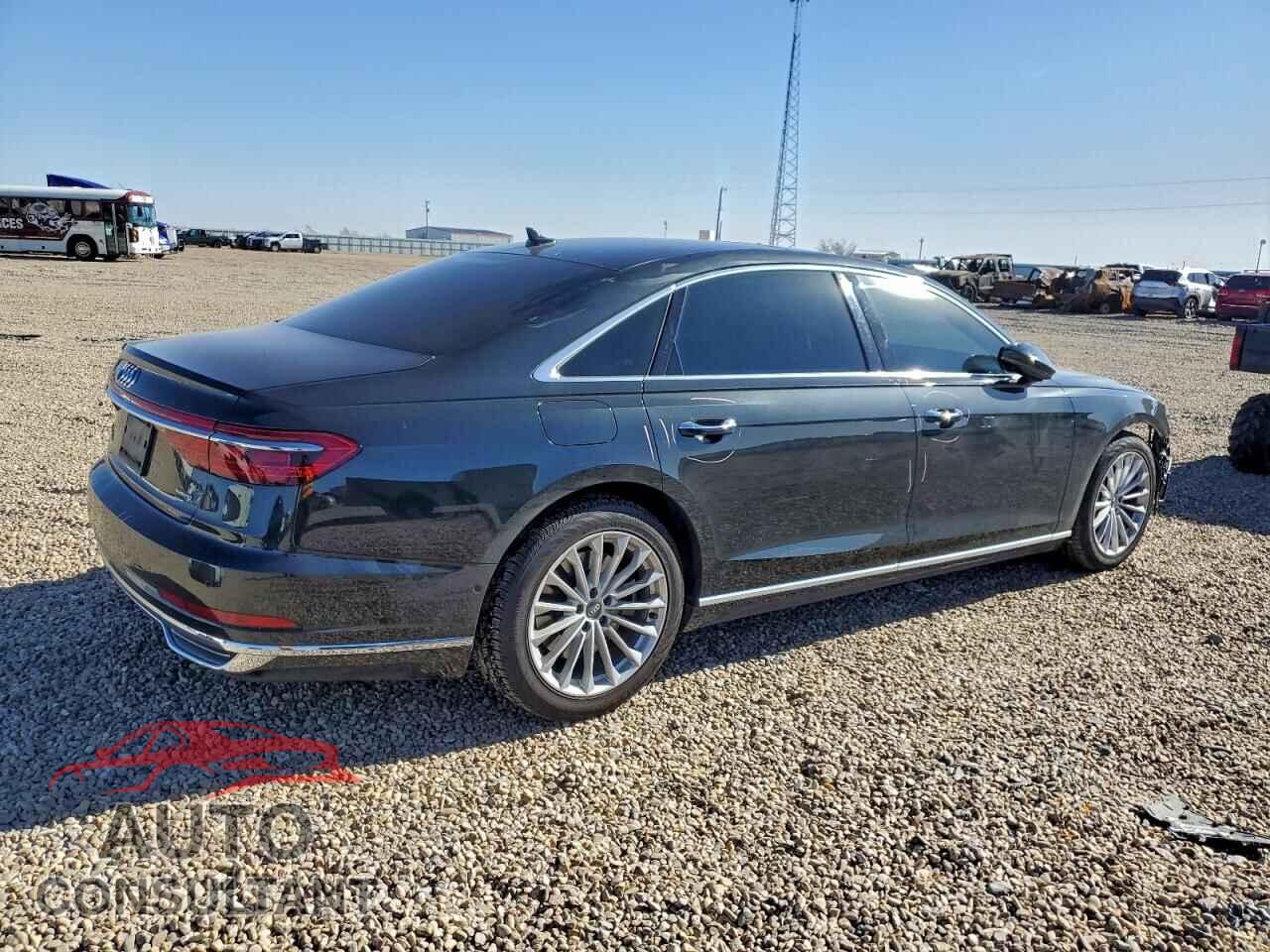AUDI A8 2019 - WAU8DAF82KN010106