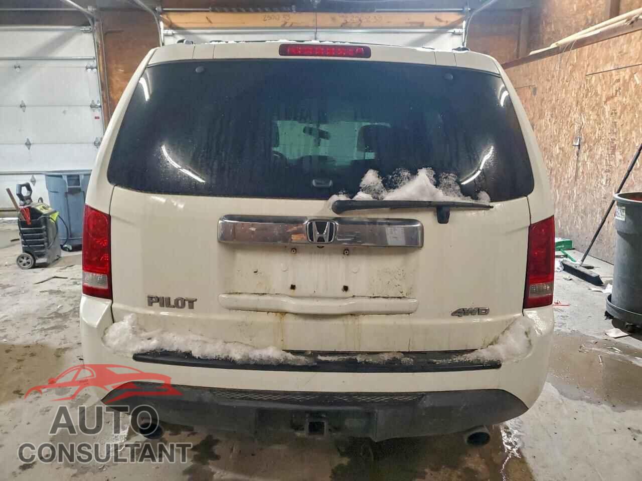 HONDA PILOT 2014 - 5FNYF4H73EB007687