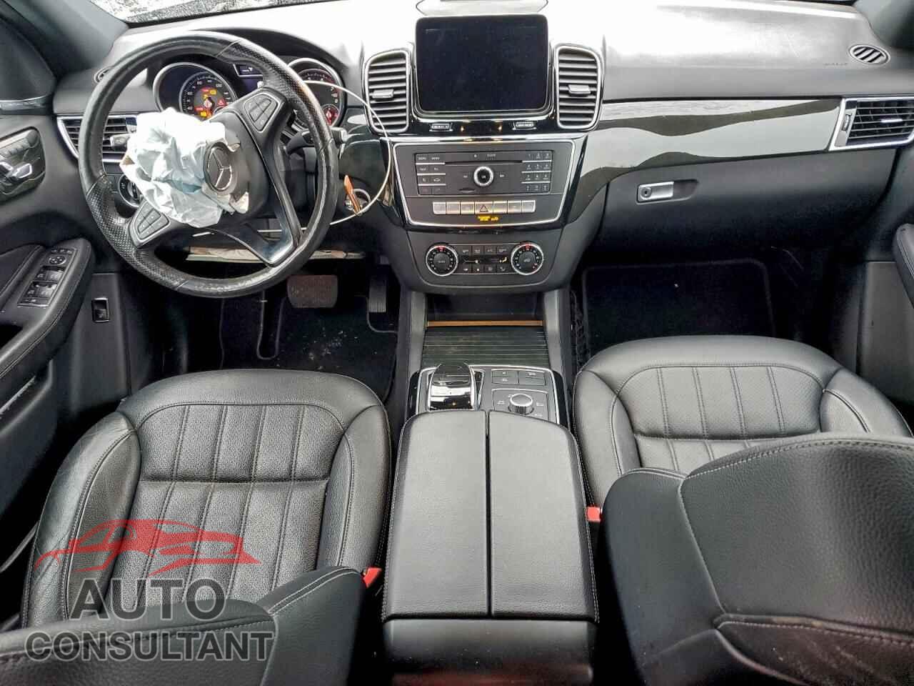 MERCEDES-BENZ GLE-CLASS 2018 - 4JGDA5HB2JB019670