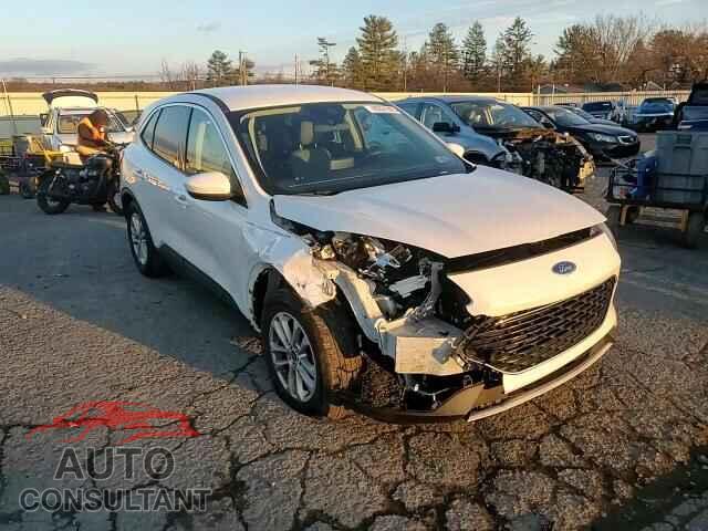 FORD ESCAPE 2020 - 1FMCU0G68LUA20758