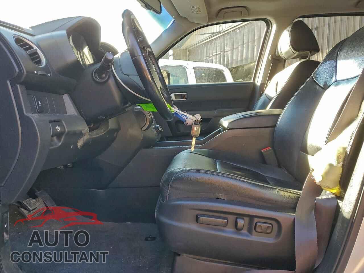 HONDA PILOT 2013 - 5FNYF4H7XDB059459