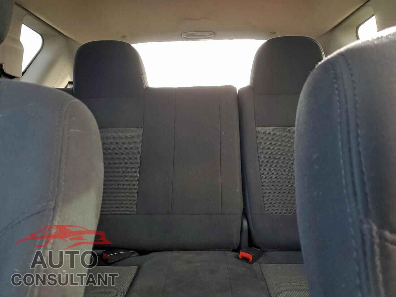 JEEP COMPASS 2011 - 1J4NF1FB5BD280023