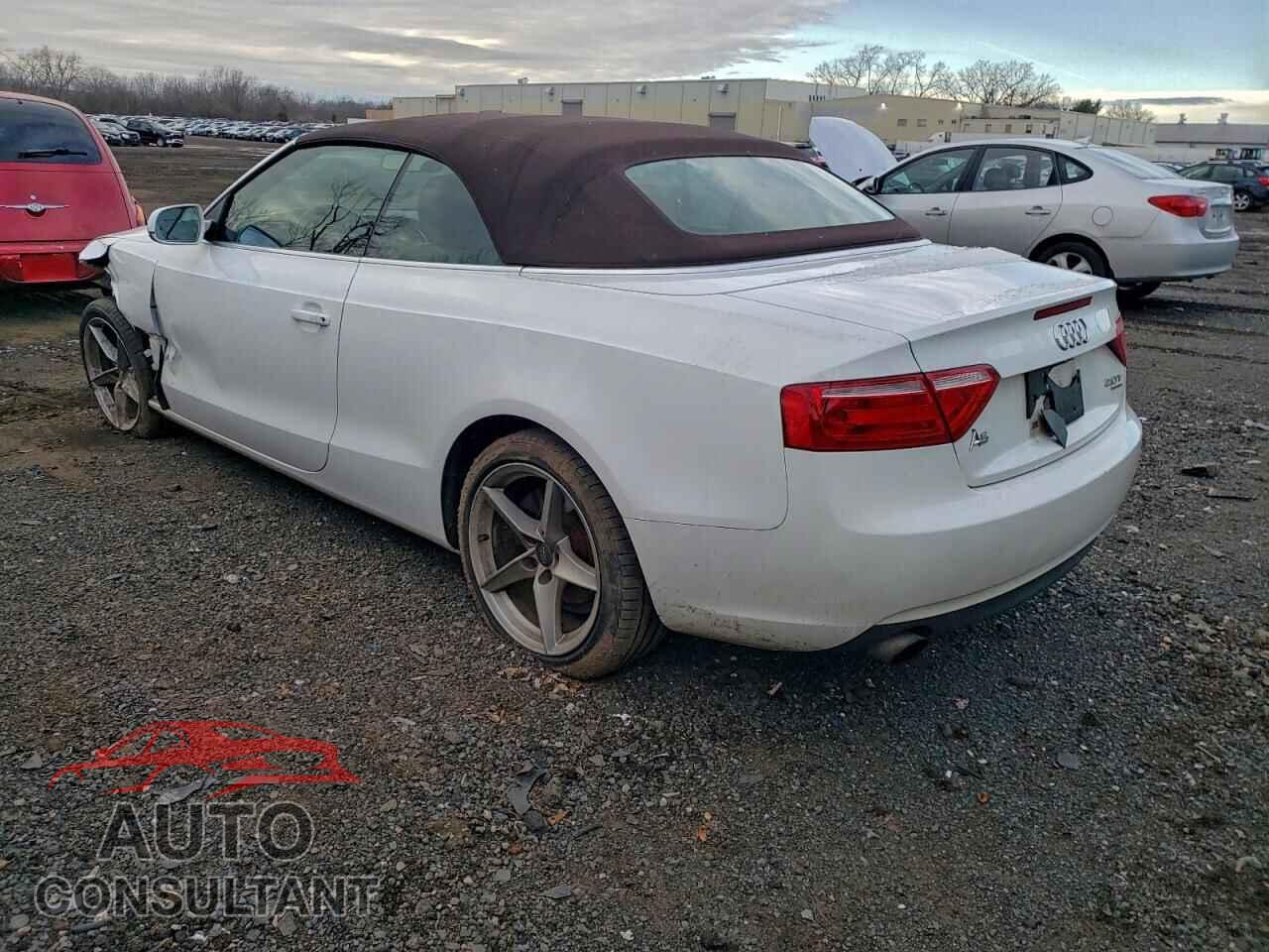 AUDI A5 2013 - WAUCFAFH1DN009584