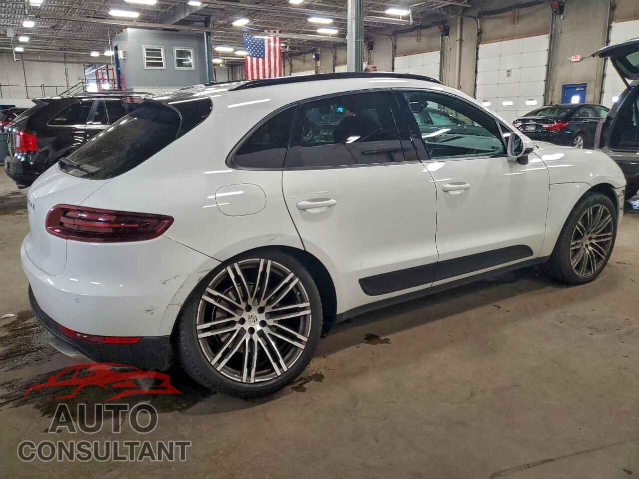 PORSCHE MACAN 2018 - WP1AA2A54JLB10832
