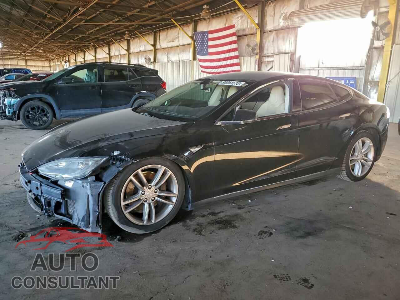 TESLA MODEL S 2013 - 5YJSA1DP3DFP24856