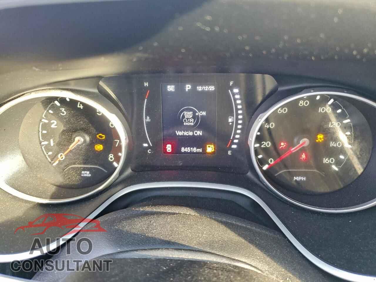JEEP COMPASS 2017 - 3C4NJDAB2HT647458