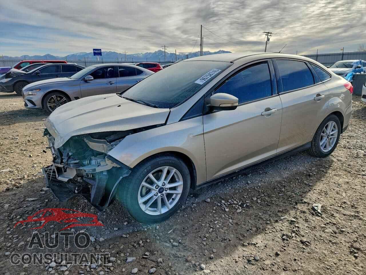 FORD FOCUS 2017 - 1FADP3F22HL315714